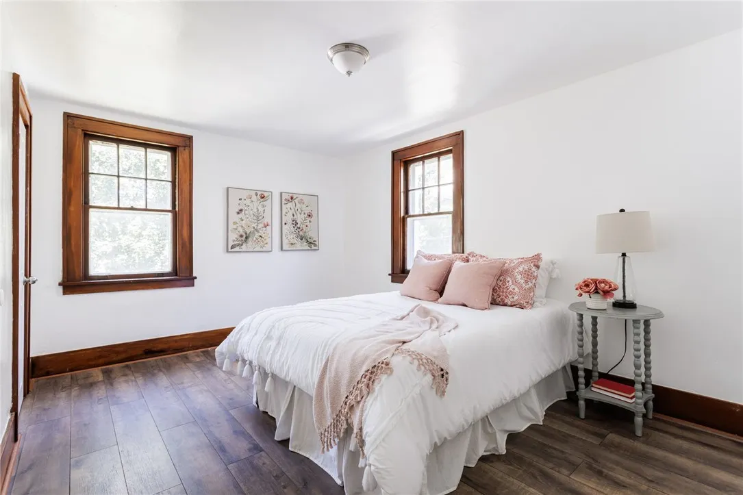 62 Curtis Street, Rochester, New York 14606, Rochester, New York 14606, 3 Bedrooms Bedrooms, 8 Rooms Rooms,1 BathroomBathrooms,Residential,For Sale,62 Curtis Street, Rochester, New York 14606,0,R1635422