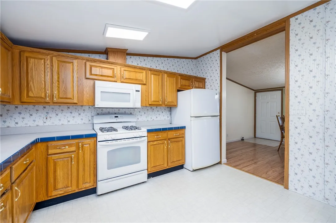 6341 Murphy Drive C004, Victor, New York 14564, Victor, New York 14564, 3 Bedrooms Bedrooms, 6 Rooms Rooms,2 BathroomsBathrooms,Residential,For Sale,6341 Murphy Drive C004, Victor, New York 14564,0,R1634896
