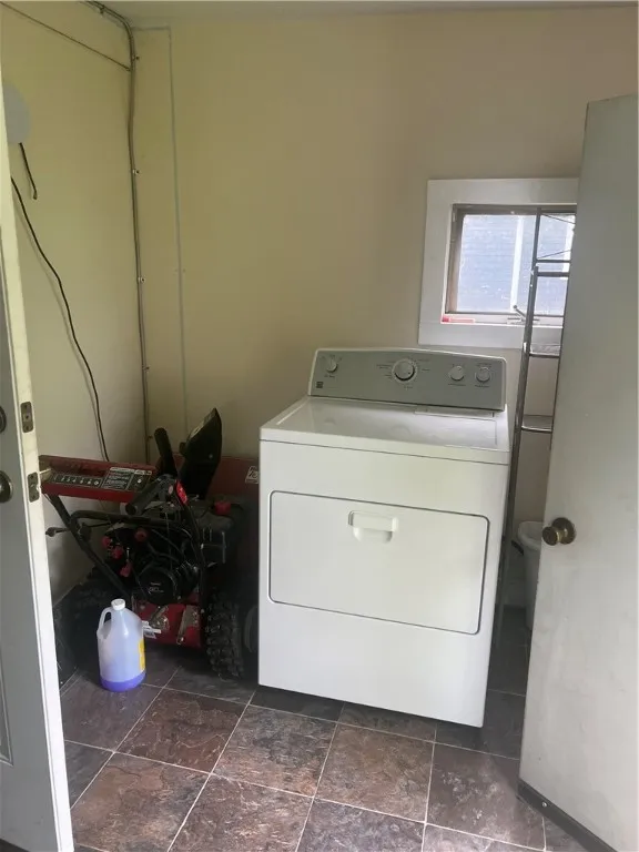 10-12 Columbia Street, Oneonta, New York 13820, Oneonta, New York 13820, 5 Bedrooms Bedrooms, ,2 BathroomsBathrooms,Residential,For Sale,10-12 Columbia Street, Oneonta, New York 13820,0,R1635094