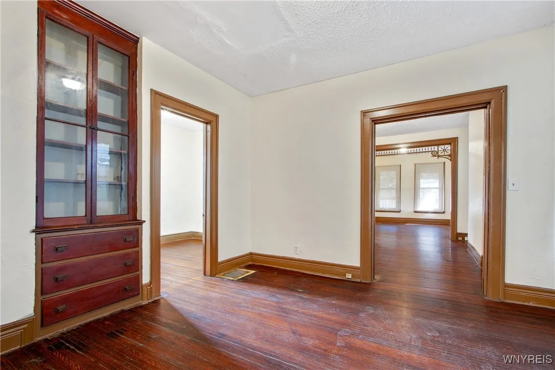 414 Hoyt Street, Buffalo, New York 14213, Buffalo, New York 14213, 5 Bedrooms Bedrooms, ,2 BathroomsBathrooms,Residential,For Sale,414 Hoyt Street, Buffalo, New York 14213,0,B1635530