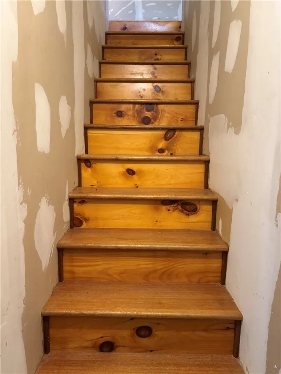 340 Meehan Road, Middletown, New York 12455, Middletown, New York 12455, 2 Bedrooms Bedrooms, 6 Rooms Rooms,1 BathroomBathrooms,Residential,For Sale,340 Meehan Road, Middletown, New York 12455,0,R1635699