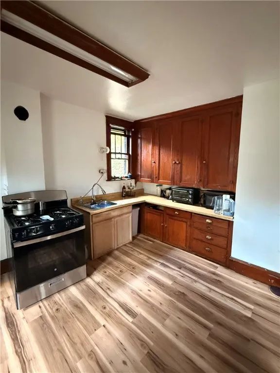 1307 Lake Street, Elmira City, New York 14901, Elmira City, New York 14901, 2 Bedrooms Bedrooms, 7 Rooms Rooms,1 BathroomBathrooms,Residential,For Sale,1307 Lake Street, Elmira City, New York 14901,0,R1635596