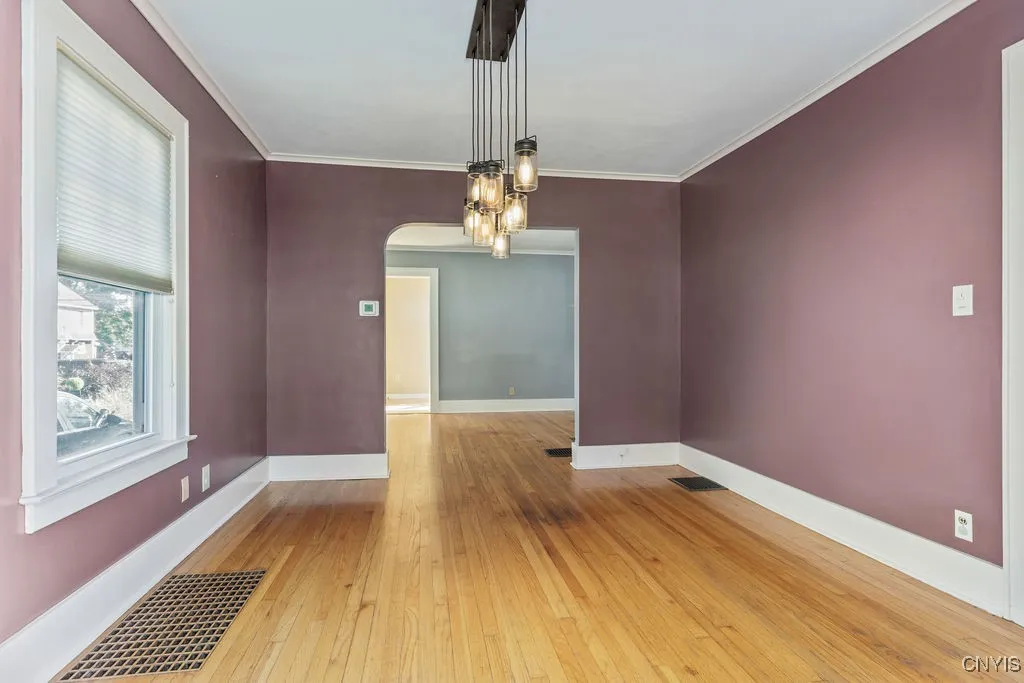 101 Mackay Avenue, Camillus, New York 13219, Camillus, New York 13219, 3 Bedrooms Bedrooms, 8 Rooms Rooms,1 BathroomBathrooms,Residential,For Sale,101 Mackay Avenue, Camillus, New York 13219,0,S1632820