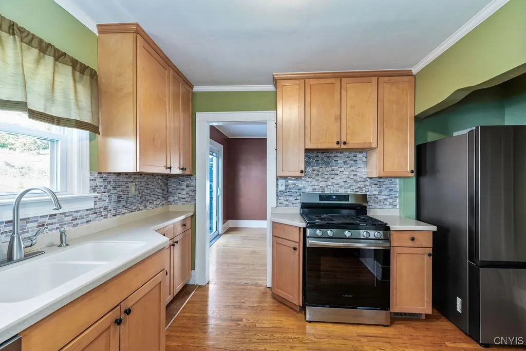 101 Mackay Avenue, Camillus, New York 13219, Camillus, New York 13219, 3 Bedrooms Bedrooms, 8 Rooms Rooms,1 BathroomBathrooms,Residential,For Sale,101 Mackay Avenue, Camillus, New York 13219,0,S1632820