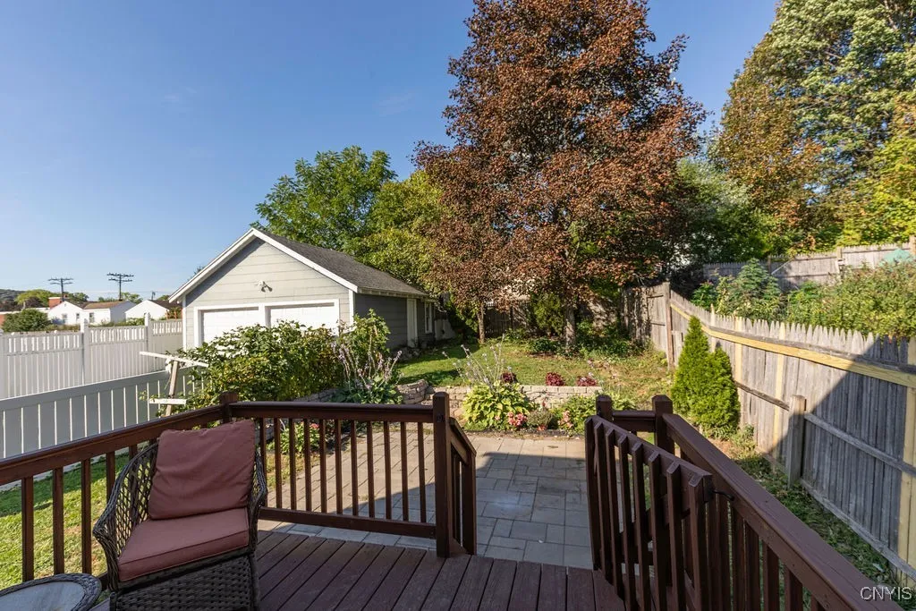 101 Mackay Avenue, Camillus, New York 13219, Camillus, New York 13219, 3 Bedrooms Bedrooms, 8 Rooms Rooms,1 BathroomBathrooms,Residential,For Sale,101 Mackay Avenue, Camillus, New York 13219,0,S1632820