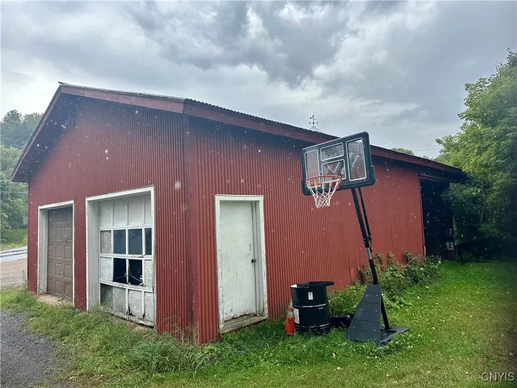 Storage Barn