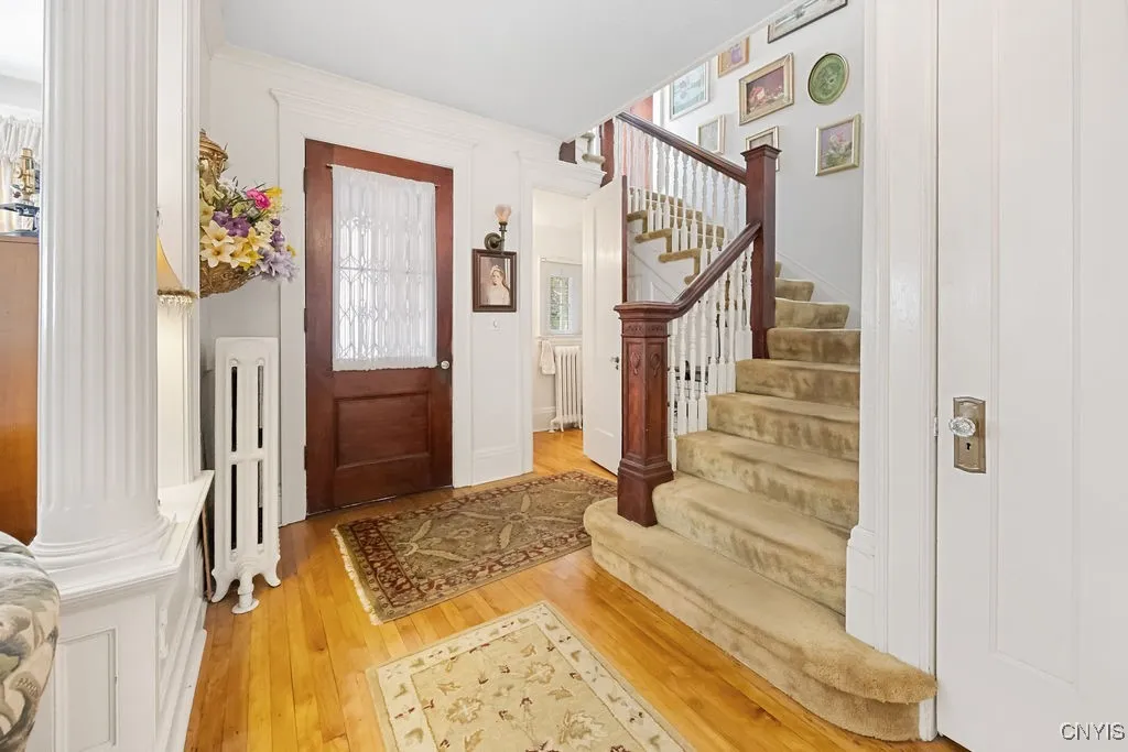  JUST BEAUTIFUL ** WARM CHARMING AND WONDERFUL