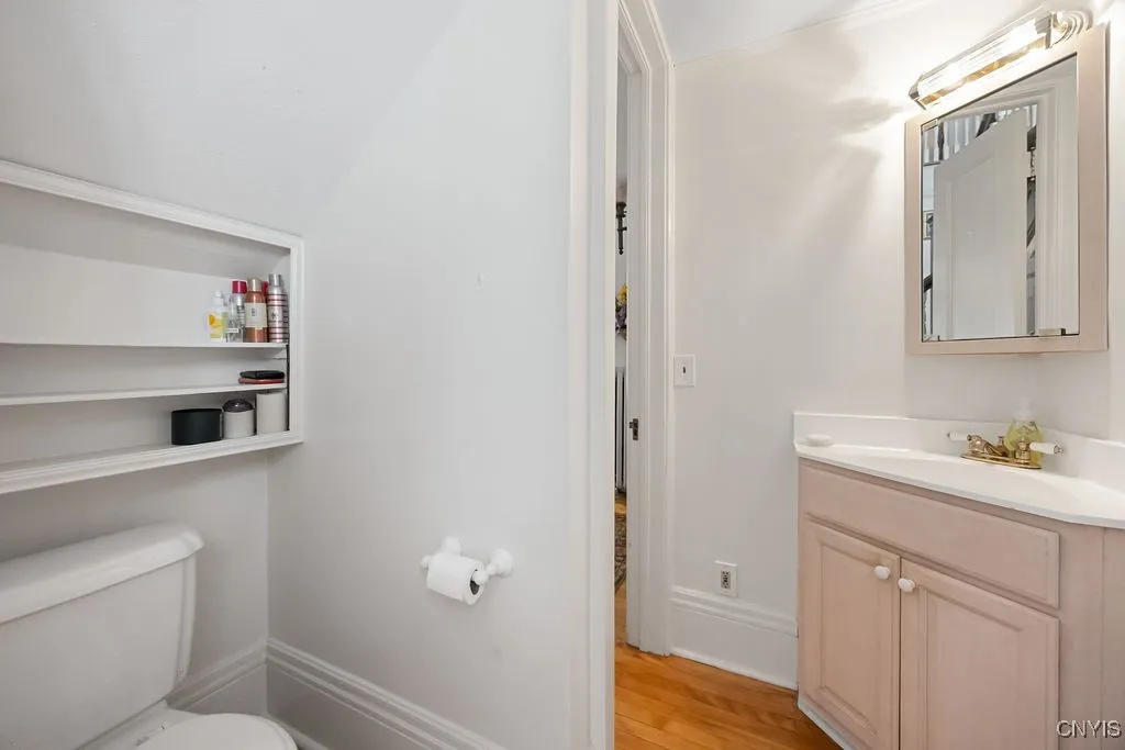 *** HALF BATH HAS TWO DOORS ONE FROM FRONT FOYER*** AND ONE FROM KITCHEN**