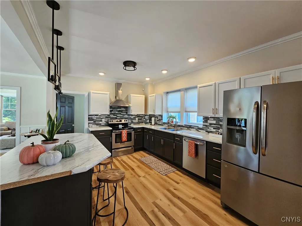 712 Culver Avenue, Utica, New York 13501, Utica, New York 13501, 4 Bedrooms Bedrooms, 7 Rooms Rooms,1 BathroomBathrooms,Residential,For Sale,712 Culver Avenue, Utica, New York 13501,0,S1635668