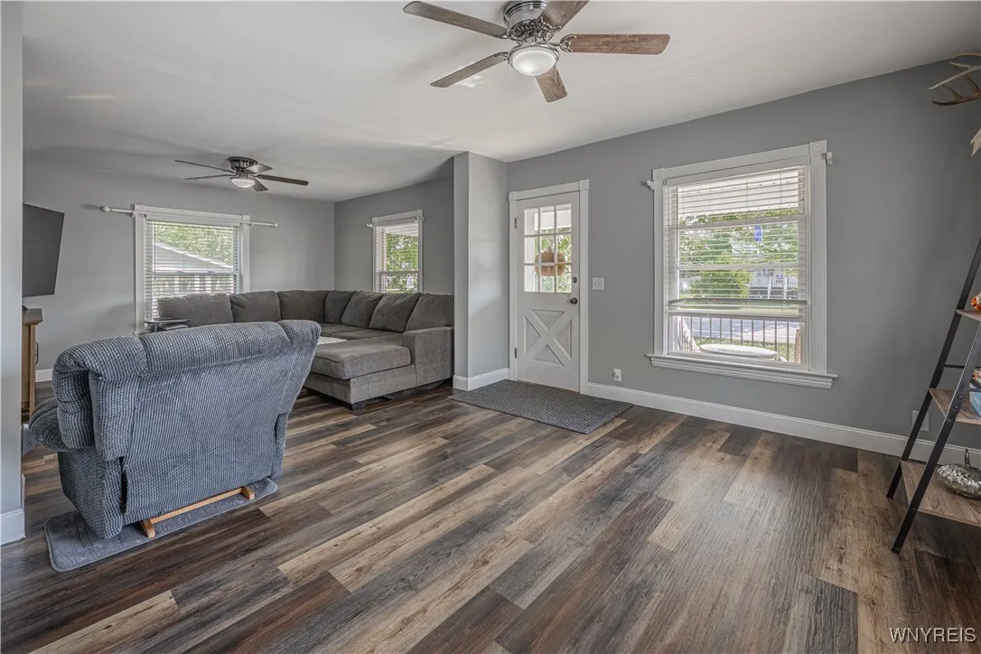 601 Lake Street, Wilson, New York 14172, Wilson, New York 14172, 4 Bedrooms Bedrooms, 8 Rooms Rooms,2 BathroomsBathrooms,Residential,Closed,601 Lake Street, Wilson, New York 14172,0,B1635775