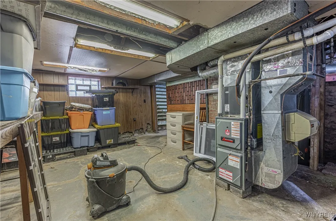 601 Lake Street, Wilson, New York 14172, Wilson, New York 14172, 4 Bedrooms Bedrooms, 8 Rooms Rooms,2 BathroomsBathrooms,Residential,Closed,601 Lake Street, Wilson, New York 14172,0,B1635775