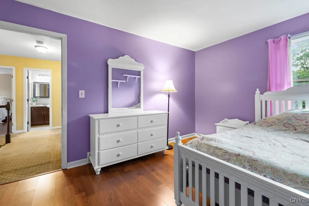 7906 East Ridge Pointe Drive, Manlius, New York 13, Manlius, New York 13066, 4 Bedrooms Bedrooms, 11 Rooms Rooms,2 BathroomsBathrooms,Residential,Closed,7906 East Ridge Pointe Drive, Manlius, New York 13,0,S1635469