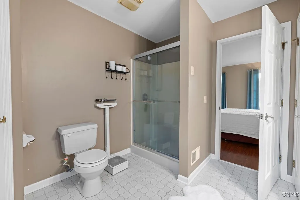 7906 East Ridge Pointe Drive, Manlius, New York 13, Manlius, New York 13066, 4 Bedrooms Bedrooms, 11 Rooms Rooms,2 BathroomsBathrooms,Residential,Closed,7906 East Ridge Pointe Drive, Manlius, New York 13,0,S1635469