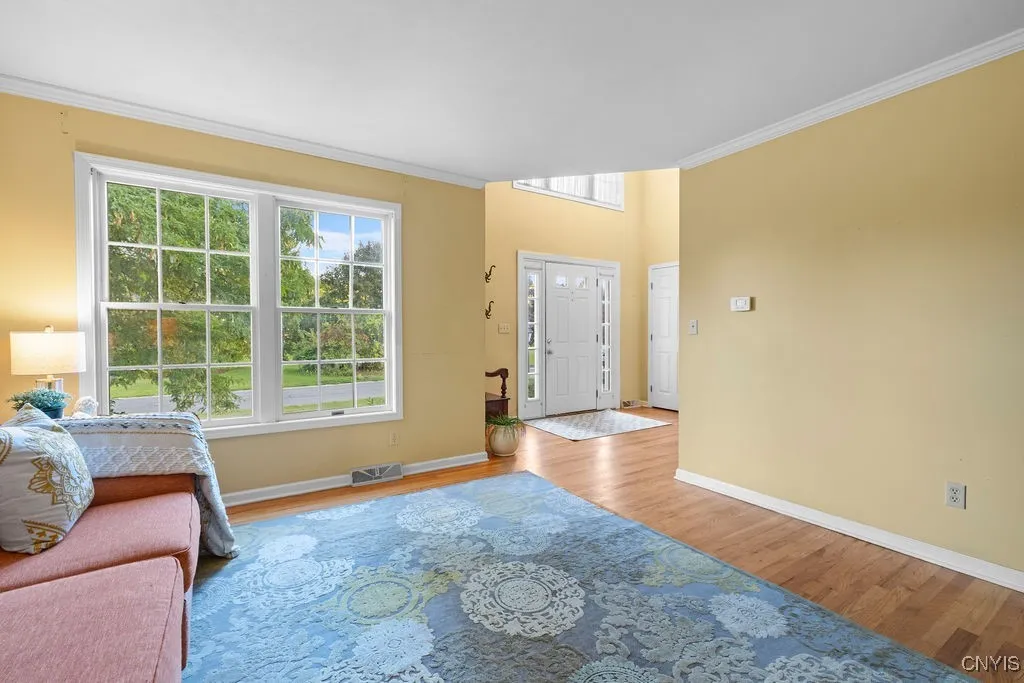 7906 East Ridge Pointe Drive, Manlius, New York 13, Manlius, New York 13066, 4 Bedrooms Bedrooms, 11 Rooms Rooms,2 BathroomsBathrooms,Residential,Closed,7906 East Ridge Pointe Drive, Manlius, New York 13,0,S1635469