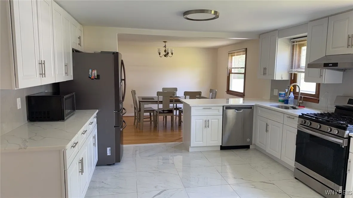 59 Laurie Lea, Amherst, New York 14221, Amherst, New York 14221, 4 Bedrooms Bedrooms, 8 Rooms Rooms,2 BathroomsBathrooms,Residential,For Sale,59 Laurie Lea, Amherst, New York 14221,0,B1634520