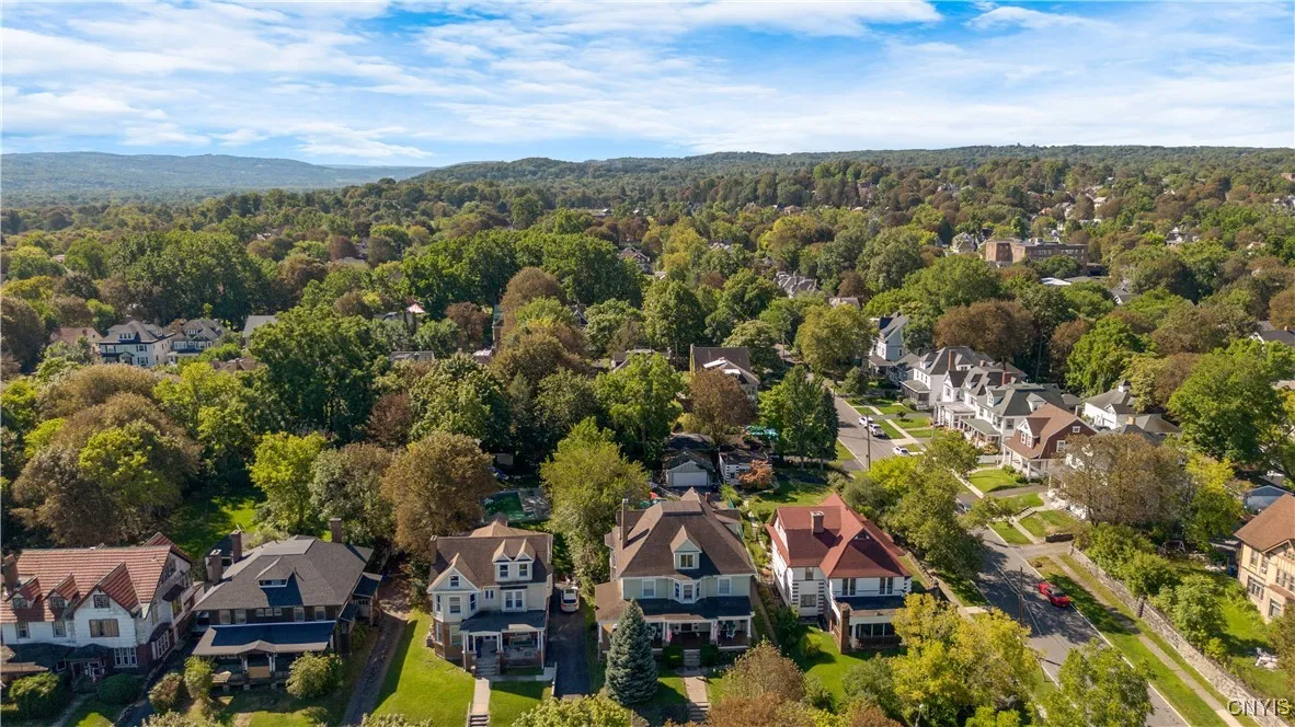 915 Bellevue Terrace, Syracuse, New York 13204, Syracuse, New York 13204, 5 Bedrooms Bedrooms, 11 Rooms Rooms,2 BathroomsBathrooms,Residential,For Sale,915 Bellevue Terrace, Syracuse, New York 13204,0,S1635788
