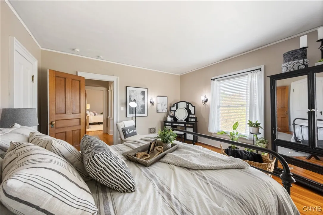 915 Bellevue Terrace, Syracuse, New York 13204, Syracuse, New York 13204, 5 Bedrooms Bedrooms, 11 Rooms Rooms,2 BathroomsBathrooms,Residential,For Sale,915 Bellevue Terrace, Syracuse, New York 13204,0,S1635788