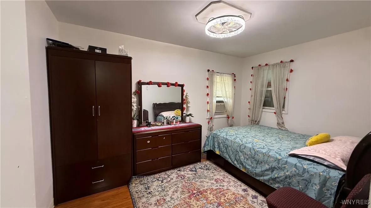 1960 Genesee Street, Buffalo, New York 14211, Buffalo, New York 14211, 5 Bedrooms Bedrooms, ,3 BathroomsBathrooms,Residential,For Sale,1960 Genesee Street, Buffalo, New York 14211,0,B1635769
