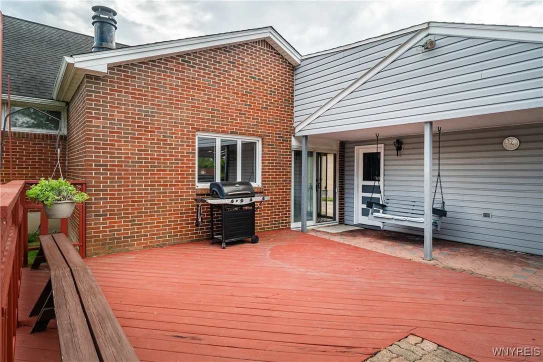 72 Robin Lane, West Seneca, New York 14224, West Seneca, New York 14224, 3 Bedrooms Bedrooms, 6 Rooms Rooms,1 BathroomBathrooms,Residential,Closed,72 Robin Lane, West Seneca, New York 14224,0,B1634960