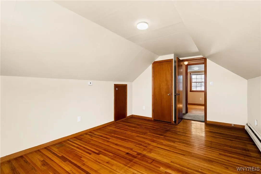 72 Robin Lane, West Seneca, New York 14224, West Seneca, New York 14224, 3 Bedrooms Bedrooms, 6 Rooms Rooms,1 BathroomBathrooms,Residential,Closed,72 Robin Lane, West Seneca, New York 14224,0,B1634960