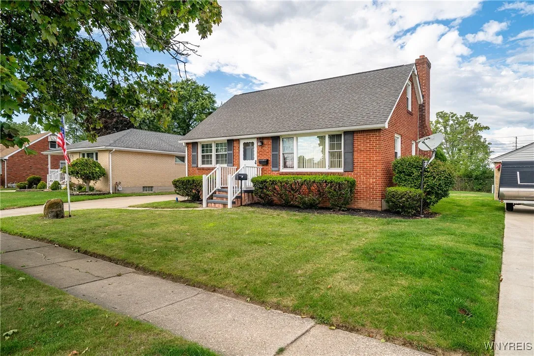 72 Robin Lane, West Seneca, New York 14224, West Seneca, New York 14224, 3 Bedrooms Bedrooms, 6 Rooms Rooms,1 BathroomBathrooms,Residential,Closed,72 Robin Lane, West Seneca, New York 14224,0,B1634960