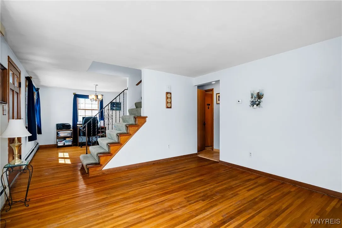 72 Robin Lane, West Seneca, New York 14224, West Seneca, New York 14224, 3 Bedrooms Bedrooms, 6 Rooms Rooms,1 BathroomBathrooms,Residential,Closed,72 Robin Lane, West Seneca, New York 14224,0,B1634960