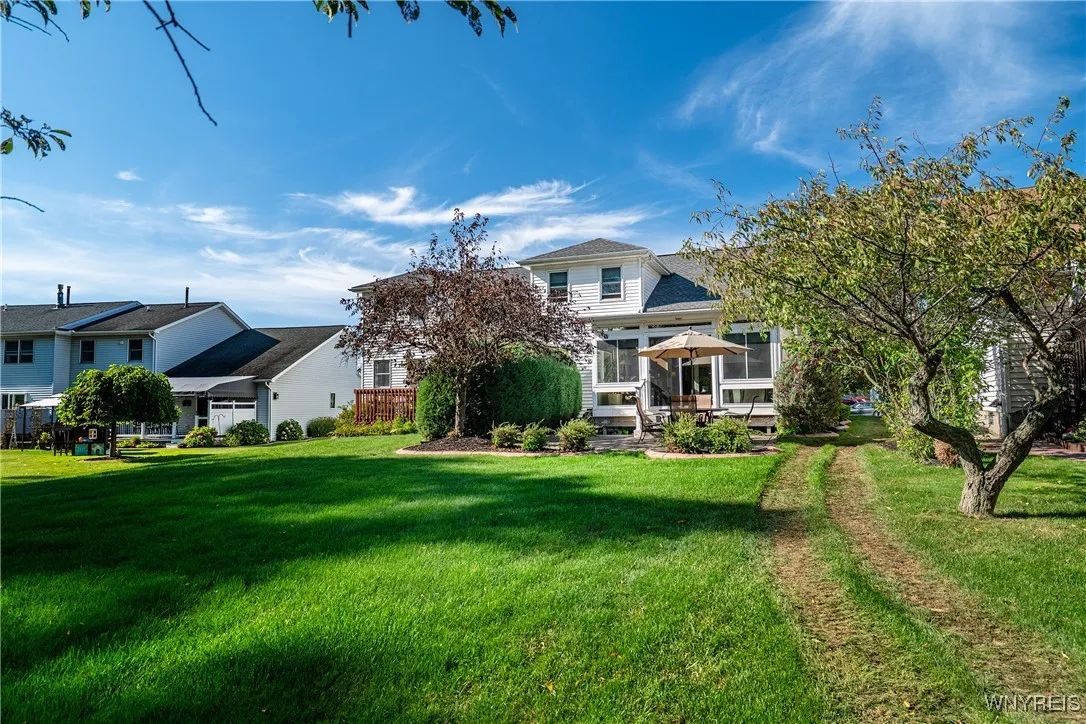 27 Eagle, Lancaster, New York 14043, Lancaster, New York 14043, 2 Bedrooms Bedrooms, 7 Rooms Rooms,2 BathroomsBathrooms,Residential,Closed,27 Eagle, Lancaster, New York 14043,0,B1635606