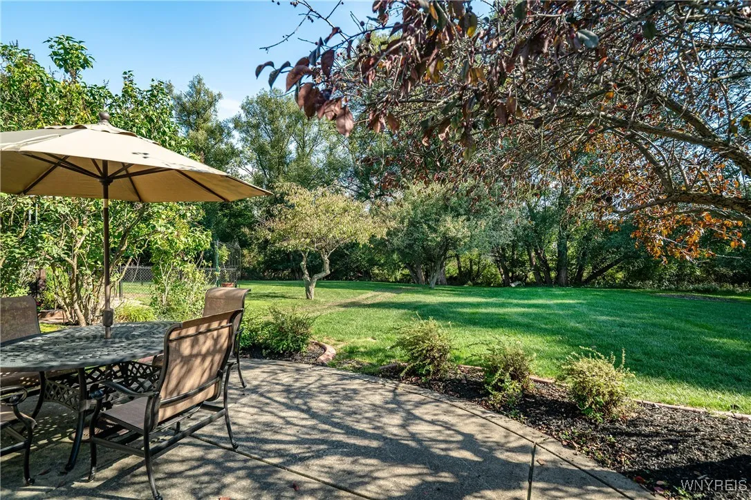 27 Eagle, Lancaster, New York 14043, Lancaster, New York 14043, 2 Bedrooms Bedrooms, 7 Rooms Rooms,2 BathroomsBathrooms,Residential,Closed,27 Eagle, Lancaster, New York 14043,0,B1635606