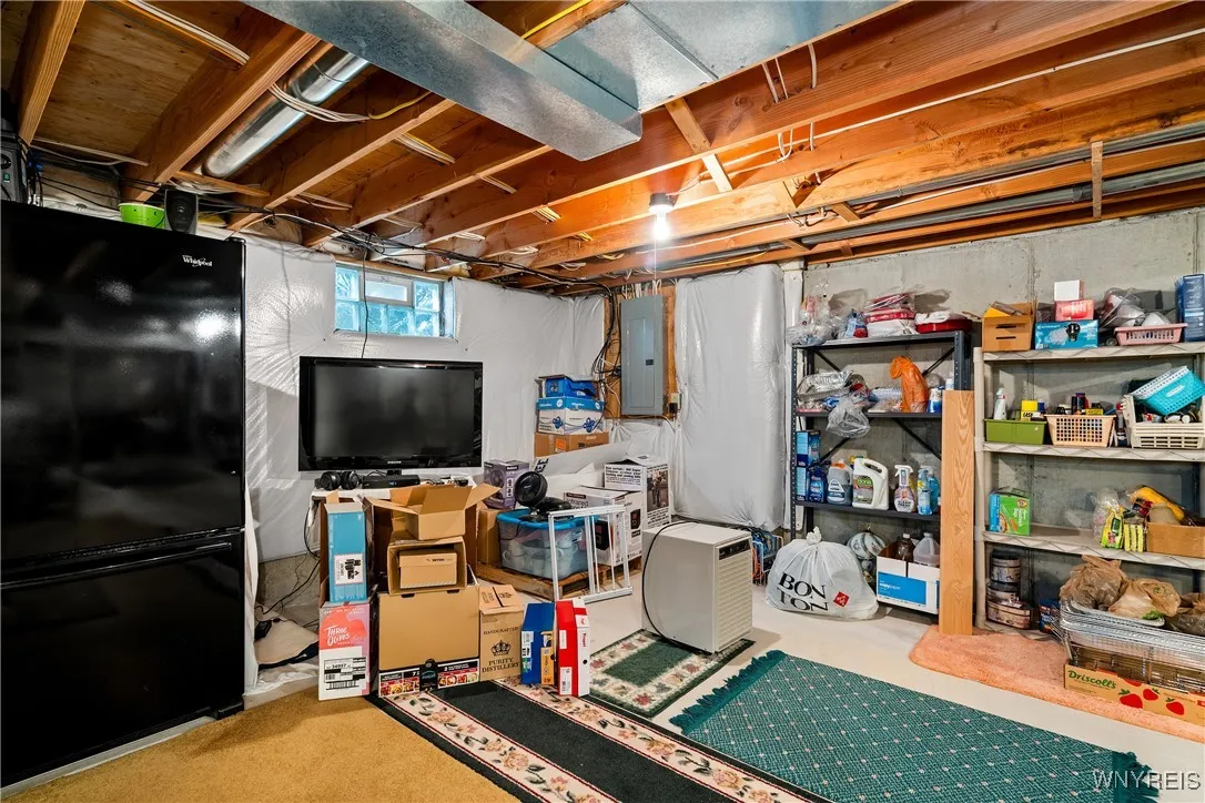 27 Eagle, Lancaster, New York 14043, Lancaster, New York 14043, 2 Bedrooms Bedrooms, 7 Rooms Rooms,2 BathroomsBathrooms,Residential,Closed,27 Eagle, Lancaster, New York 14043,0,B1635606