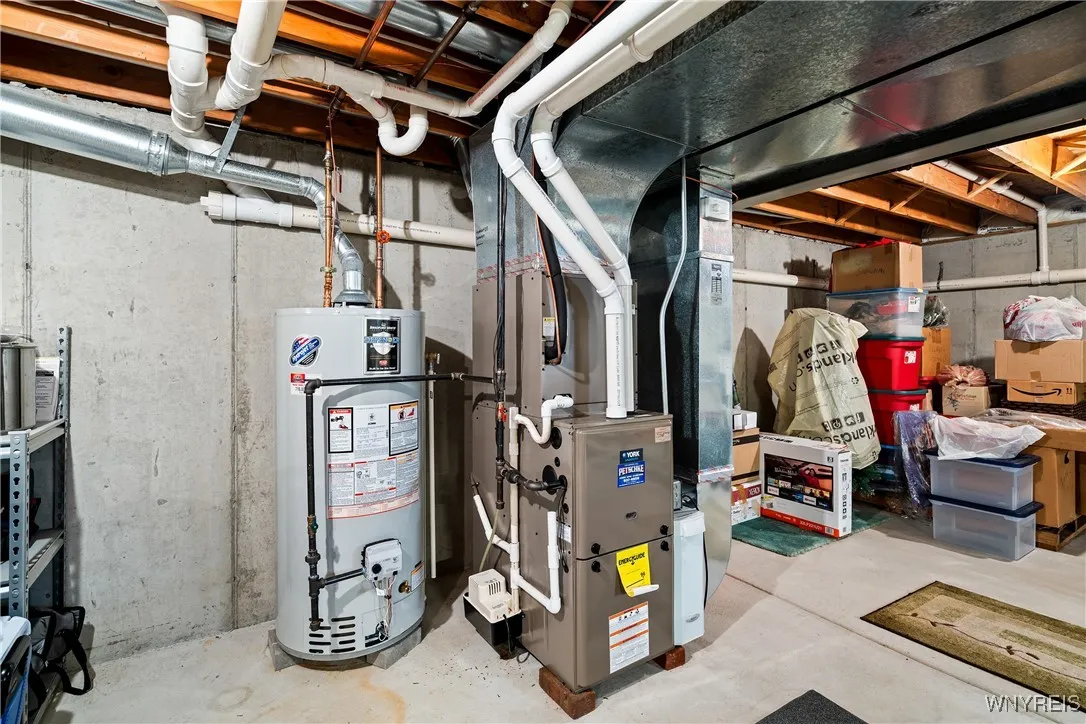 27 Eagle, Lancaster, New York 14043, Lancaster, New York 14043, 2 Bedrooms Bedrooms, 7 Rooms Rooms,2 BathroomsBathrooms,Residential,Closed,27 Eagle, Lancaster, New York 14043,0,B1635606