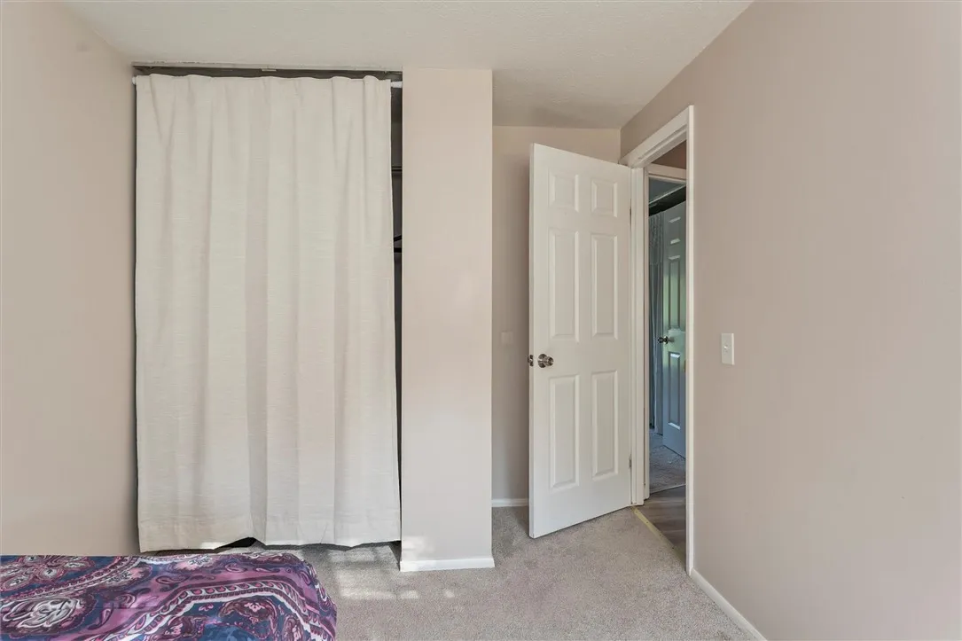 90 Wildherd Drive, Henrietta, New York 14467, Henrietta, New York 14467, 3 Bedrooms Bedrooms, 7 Rooms Rooms,3 BathroomsBathrooms,Residential,For Sale,90 Wildherd Drive, Henrietta, New York 14467,0,R1635075