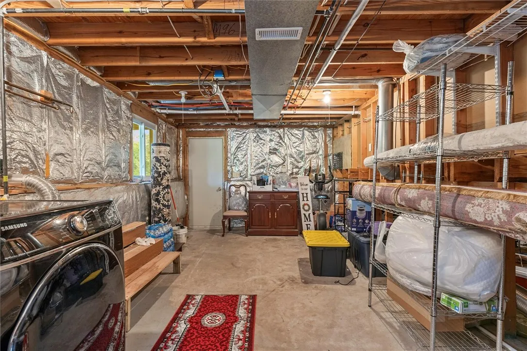 90 Wildherd Drive, Henrietta, New York 14467, Henrietta, New York 14467, 3 Bedrooms Bedrooms, 7 Rooms Rooms,3 BathroomsBathrooms,Residential,For Sale,90 Wildherd Drive, Henrietta, New York 14467,0,R1635075