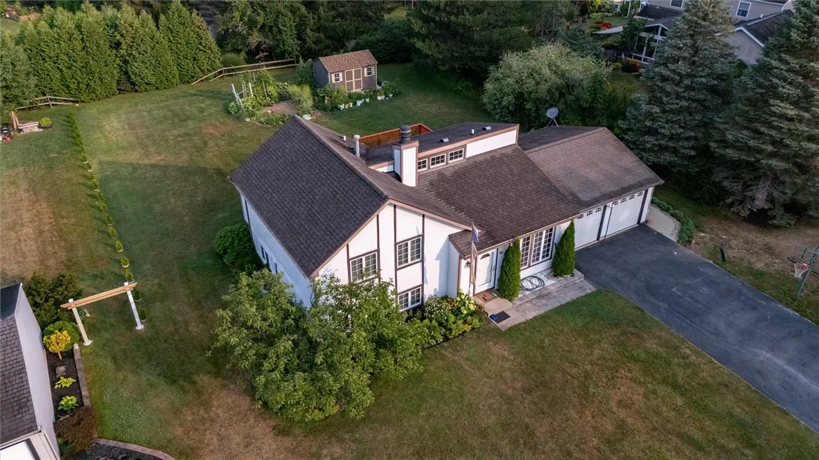 90 Wildherd Drive, Henrietta, New York 14467, Henrietta, New York 14467, 3 Bedrooms Bedrooms, 7 Rooms Rooms,3 BathroomsBathrooms,Residential,For Sale,90 Wildherd Drive, Henrietta, New York 14467,0,R1635075