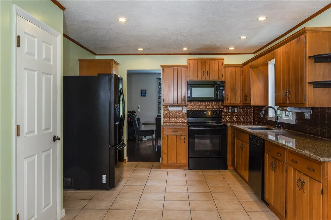 568 Steege Hill Road, Big Flats, New York 14830, Big Flats, New York 14830, 4 Bedrooms Bedrooms, 9 Rooms Rooms,2 BathroomsBathrooms,Residential,Closed,568 Steege Hill Road, Big Flats, New York 14830,0,R1635246