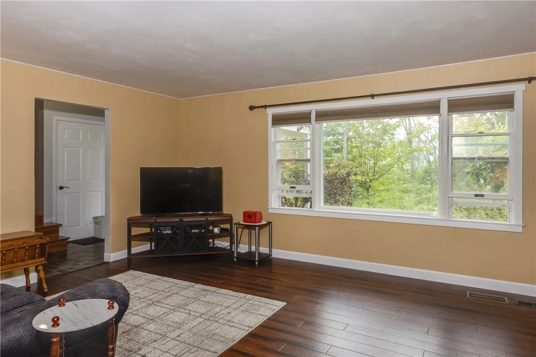 568 Steege Hill Road, Big Flats, New York 14830, Big Flats, New York 14830, 4 Bedrooms Bedrooms, 9 Rooms Rooms,2 BathroomsBathrooms,Residential,Closed,568 Steege Hill Road, Big Flats, New York 14830,0,R1635246