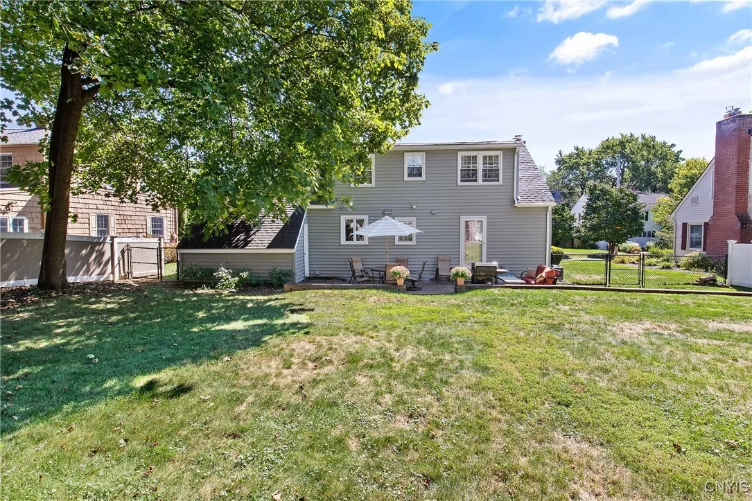 222 Ambergate Road, Dewitt, New York 13214, De Witt, New York 13214, 3 Bedrooms Bedrooms, 9 Rooms Rooms,2 BathroomsBathrooms,Residential,Closed,222 Ambergate Road, Dewitt, New York 13214,0,S1631256