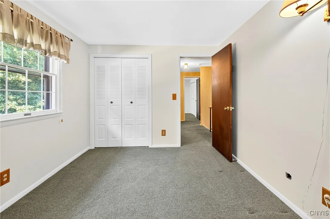 4016 Arrowhead Lane, Salina, New York 13090, Salina, New York 13090, 4 Bedrooms Bedrooms, 10 Rooms Rooms,2 BathroomsBathrooms,Residential,Closed,4016 Arrowhead Lane, Salina, New York 13090,0,S1634404