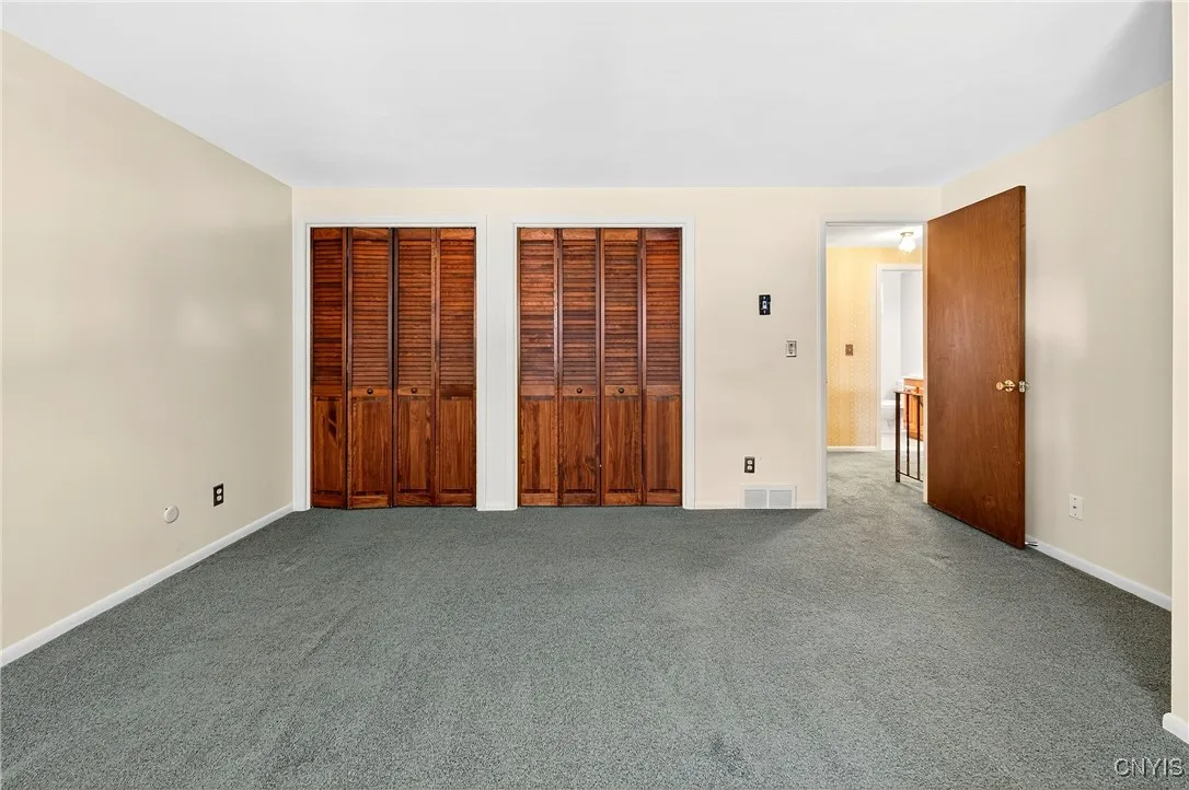 4016 Arrowhead Lane, Salina, New York 13090, Salina, New York 13090, 4 Bedrooms Bedrooms, 10 Rooms Rooms,2 BathroomsBathrooms,Residential,Closed,4016 Arrowhead Lane, Salina, New York 13090,0,S1634404