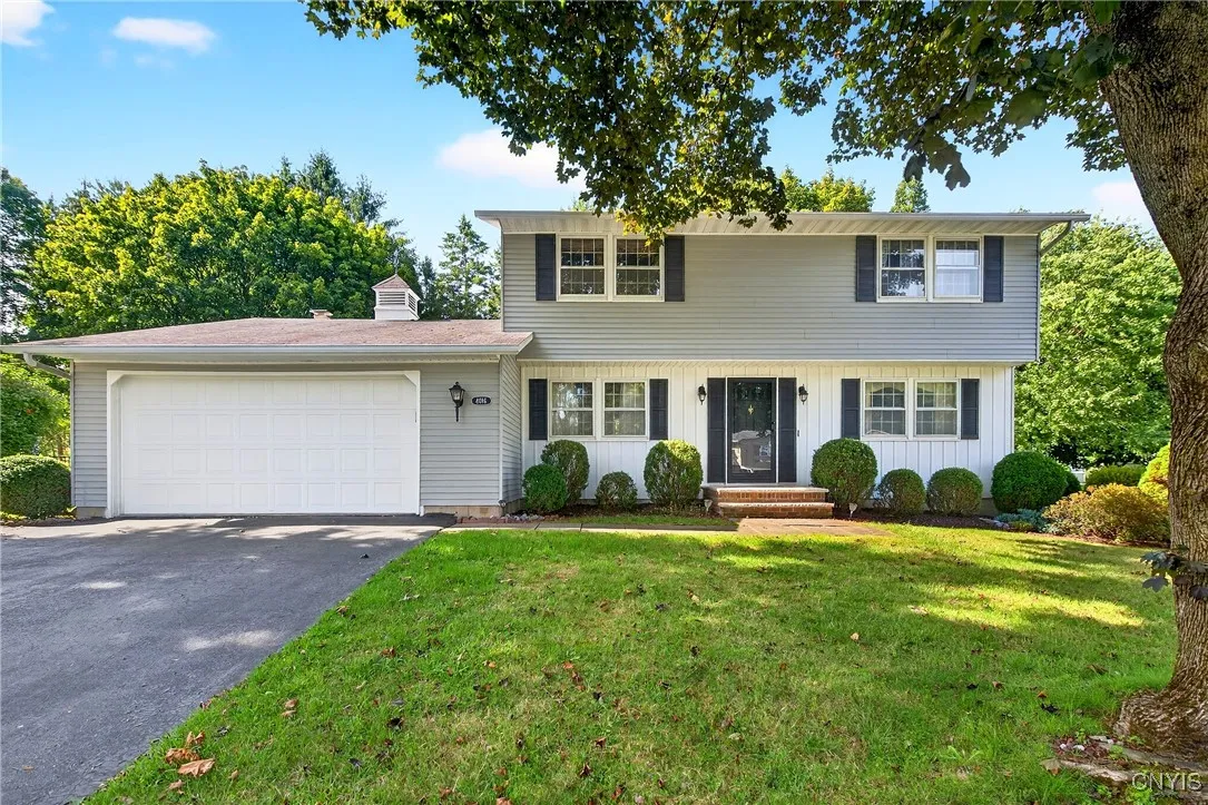 4016 Arrowhead Lane, Salina, New York 13090, Salina, New York 13090, 4 Bedrooms Bedrooms, 10 Rooms Rooms,2 BathroomsBathrooms,Residential,Closed,4016 Arrowhead Lane, Salina, New York 13090,0,S1634404