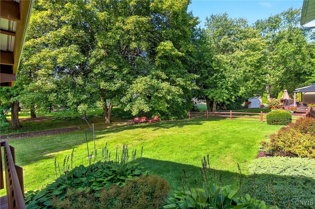 4016 Arrowhead Lane, Salina, New York 13090, Salina, New York 13090, 4 Bedrooms Bedrooms, 10 Rooms Rooms,2 BathroomsBathrooms,Residential,Closed,4016 Arrowhead Lane, Salina, New York 13090,0,S1634404