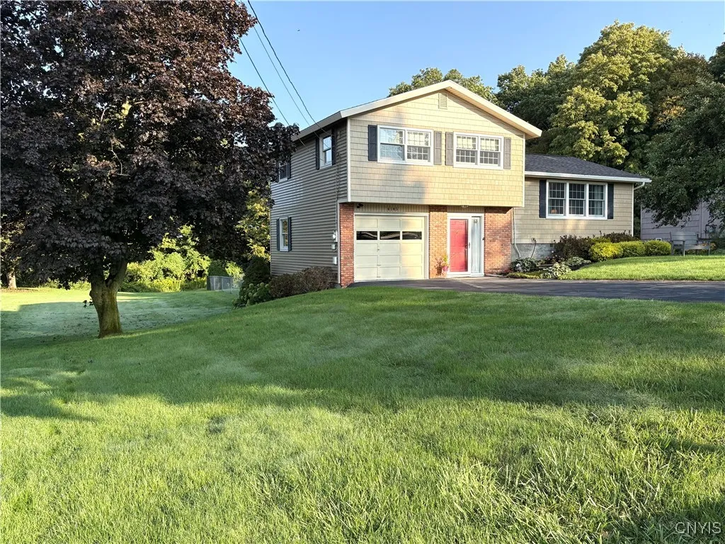 4145 Coye Road, Lafayette, New York 13078, Lafayette, New York 13078, 4 Bedrooms Bedrooms, 9 Rooms Rooms,1 BathroomBathrooms,Residential,For Sale,4145 Coye Road, Lafayette, New York 13078,0,S1635665