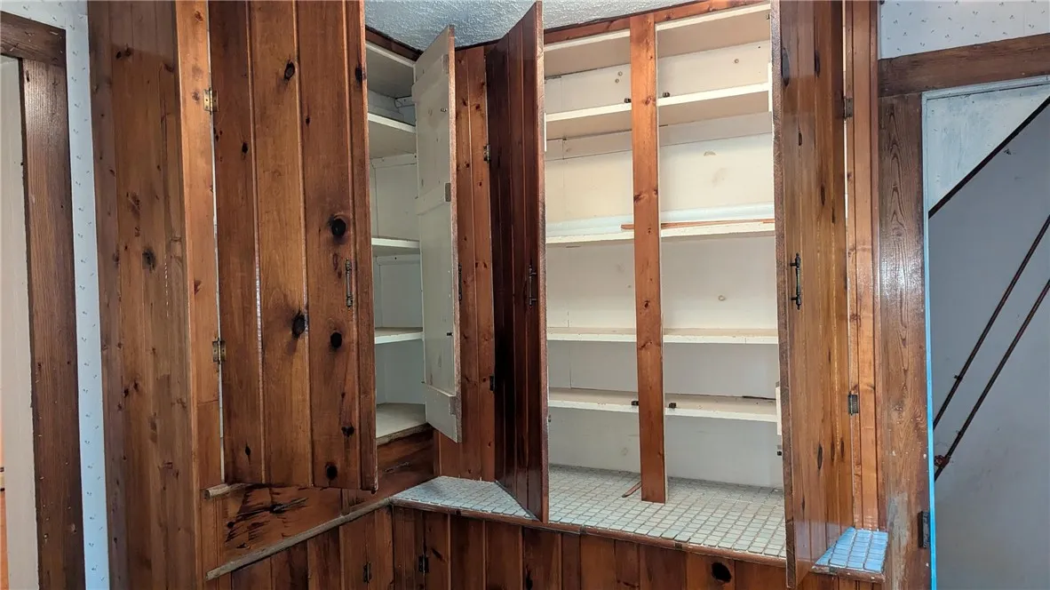 12055 Turnpike Road, Kortright, New York 13757, Kortright, New York 13757, 5 Bedrooms Bedrooms, 11 Rooms Rooms,2 BathroomsBathrooms,Residential,For Sale,12055 Turnpike Road, Kortright, New York 13757,0,R1635797