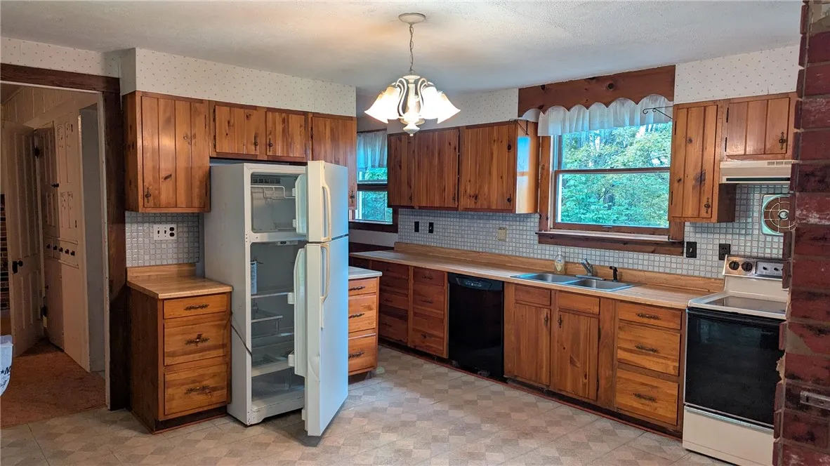 12055 Turnpike Road, Kortright, New York 13757, Kortright, New York 13757, 5 Bedrooms Bedrooms, 11 Rooms Rooms,2 BathroomsBathrooms,Residential,For Sale,12055 Turnpike Road, Kortright, New York 13757,0,R1635797