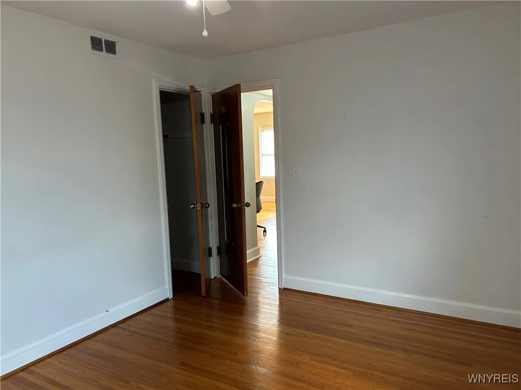 3901 Main Street 1c, Amherst, New York 14226, Amherst, New York 14226, 2 Bedrooms Bedrooms, 5 Rooms Rooms,1 BathroomBathrooms,Residential,For Sale,3901 Main Street 1c, Amherst, New York 14226,0,B1635624