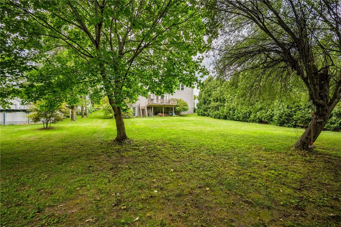 3366 Heather Brook Lane, Walworth, New York 14502, Walworth, New York 14502, 4 Bedrooms Bedrooms, 9 Rooms Rooms,1 BathroomBathrooms,Residential,Closed,3366 Heather Brook Lane, Walworth, New York 14502,0,R1631825
