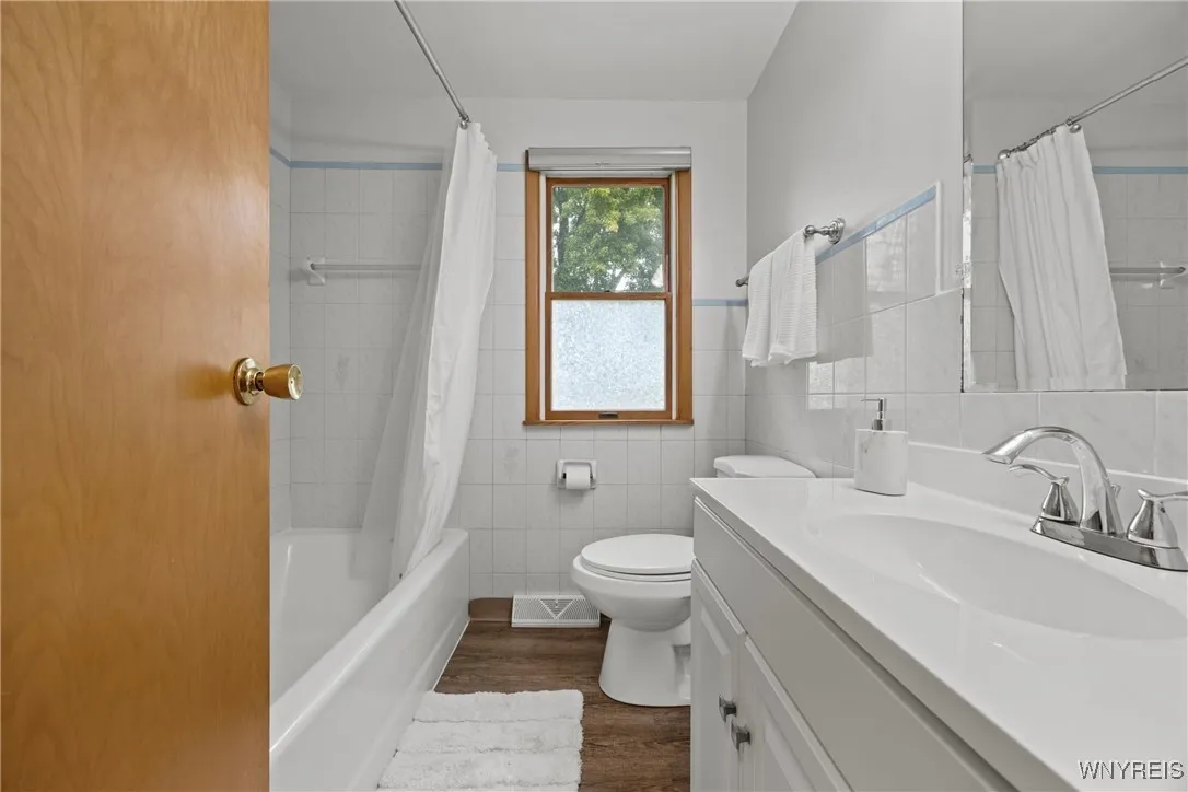 4324 Salem Drive, Hamburg, New York 14219, Hamburg, New York 14219, 2 Bedrooms Bedrooms, 5 Rooms Rooms,1 BathroomBathrooms,Residential,Closed,4324 Salem Drive, Hamburg, New York 14219,0,B1635153