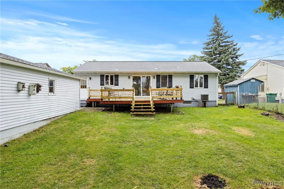 4324 Salem Drive, Hamburg, New York 14219, Hamburg, New York 14219, 2 Bedrooms Bedrooms, 5 Rooms Rooms,1 BathroomBathrooms,Residential,Closed,4324 Salem Drive, Hamburg, New York 14219,0,B1635153
