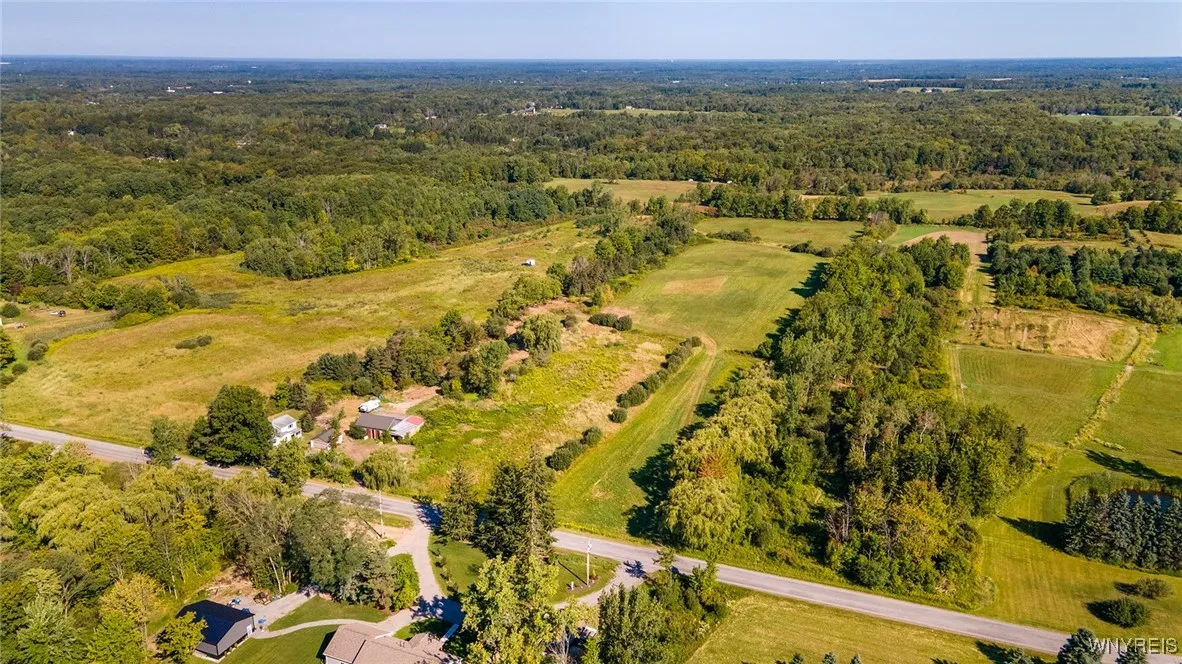 433 Getman Road, Bennington, New York 14004, Bennington, New York 14004, 3 Bedrooms Bedrooms, 6 Rooms Rooms,2 BathroomsBathrooms,Residential,Closed,433 Getman Road, Bennington, New York 14004,0,B1635583