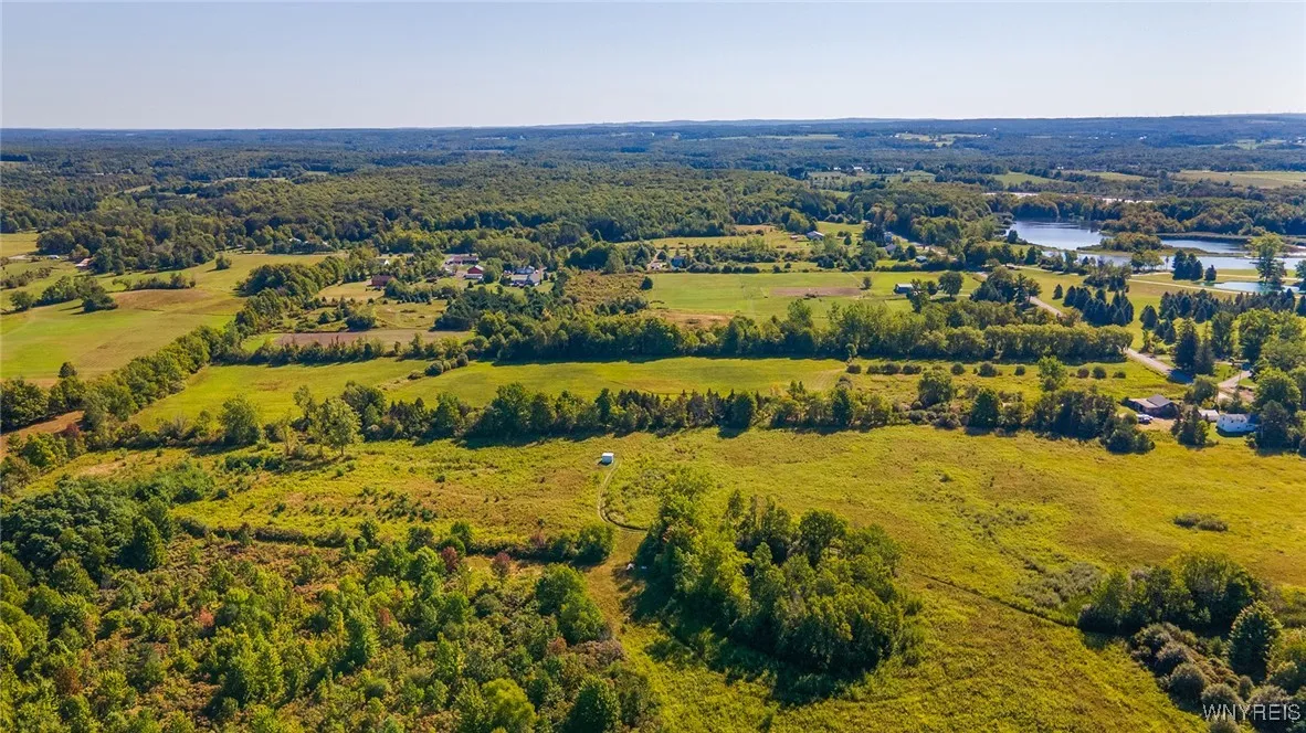 433 Getman Road, Bennington, New York 14004, Bennington, New York 14004, 3 Bedrooms Bedrooms, 6 Rooms Rooms,2 BathroomsBathrooms,Residential,Closed,433 Getman Road, Bennington, New York 14004,0,B1635583