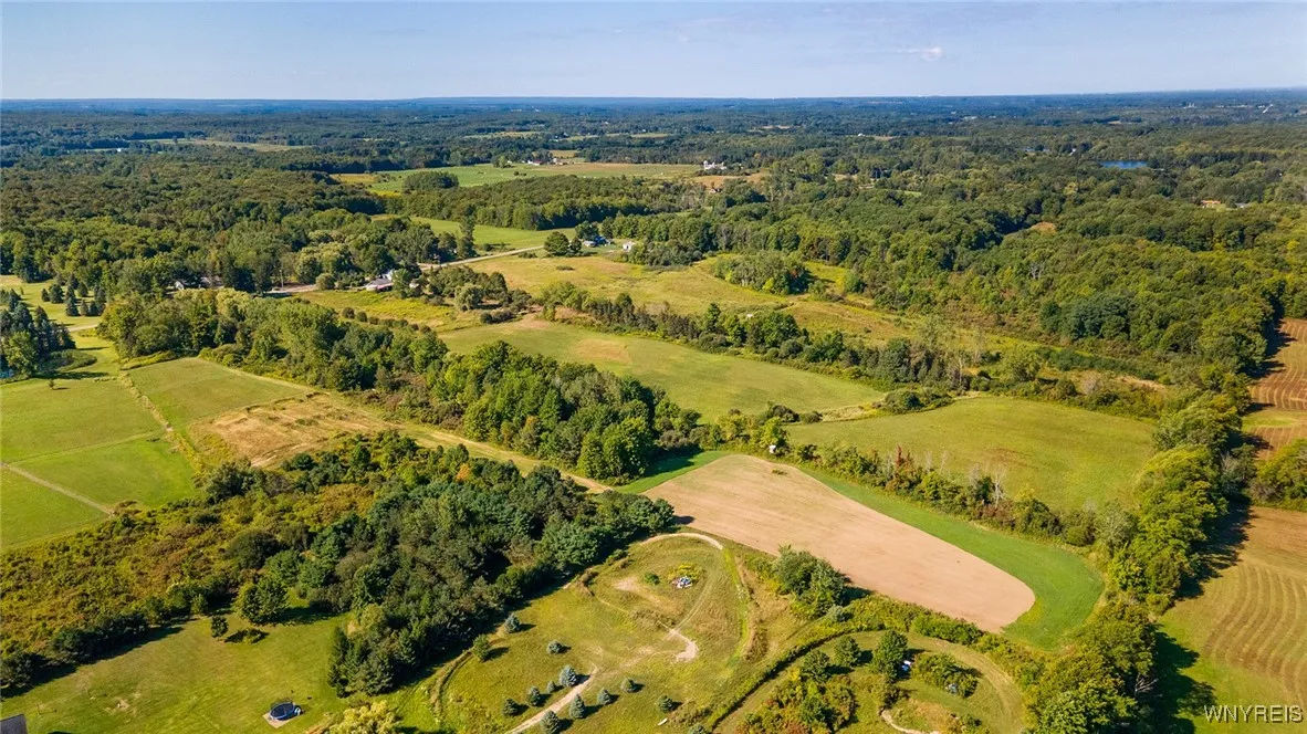433 Getman Road, Bennington, New York 14004, Bennington, New York 14004, 3 Bedrooms Bedrooms, 6 Rooms Rooms,2 BathroomsBathrooms,Residential,Closed,433 Getman Road, Bennington, New York 14004,0,B1635583
